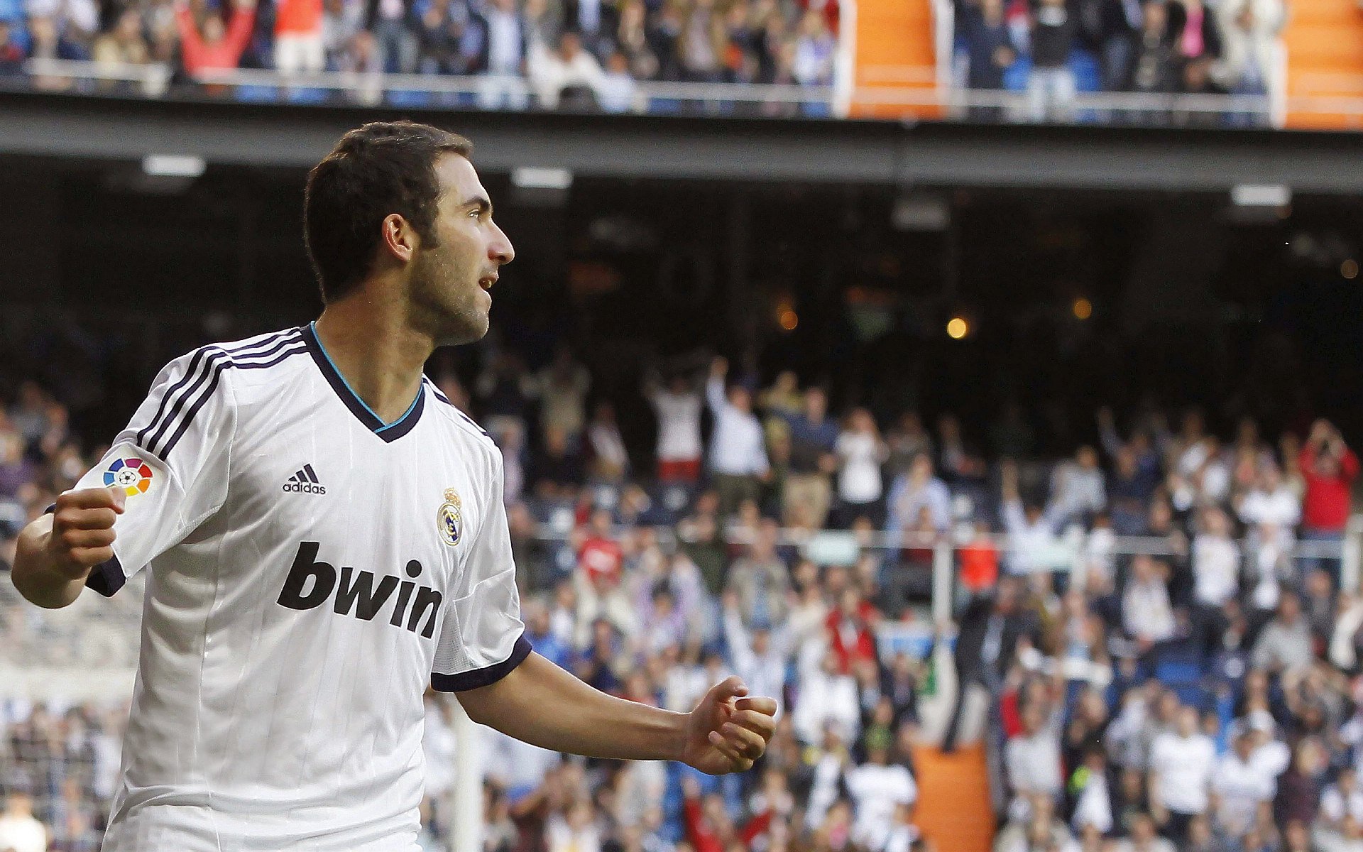 49人连胜延续，球迷高呼“超级碗见”——记录背后的激情与未来的无限可能